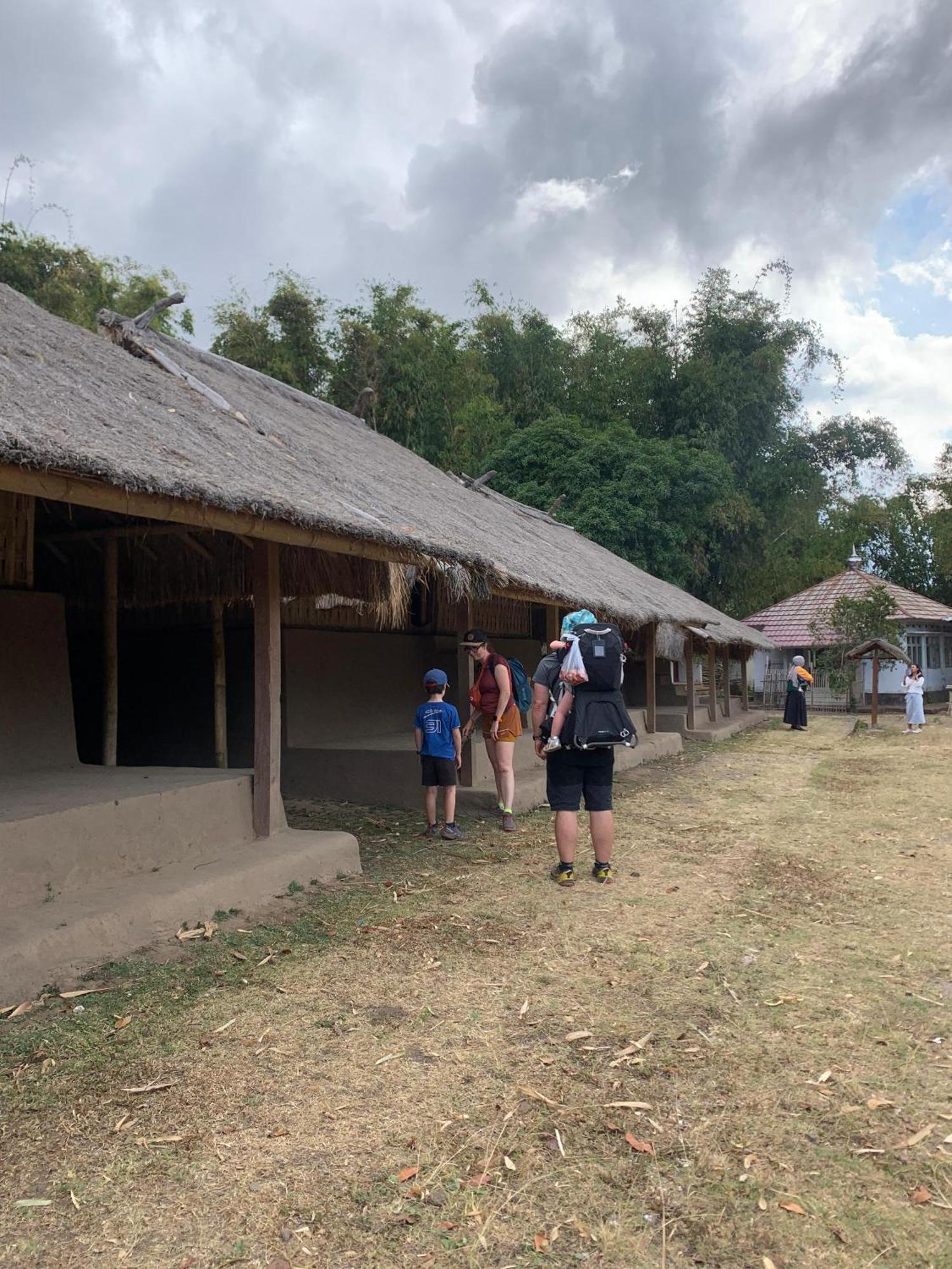 Villa Bale Tetebatu Exterior foto